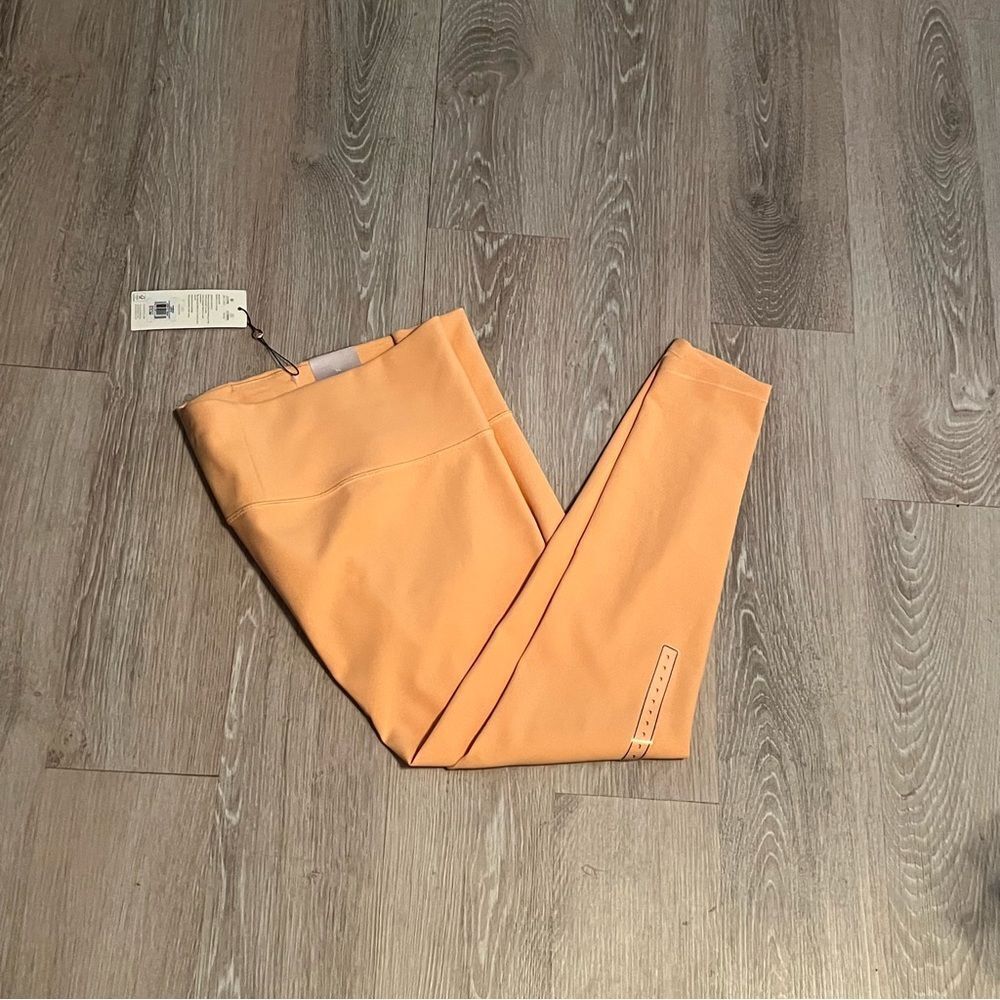 NWT 2 Pc Set Essential High Rise 7/8 Tight Legging + Mock Neck Tank Apricot XXL - Picture 11 of 16